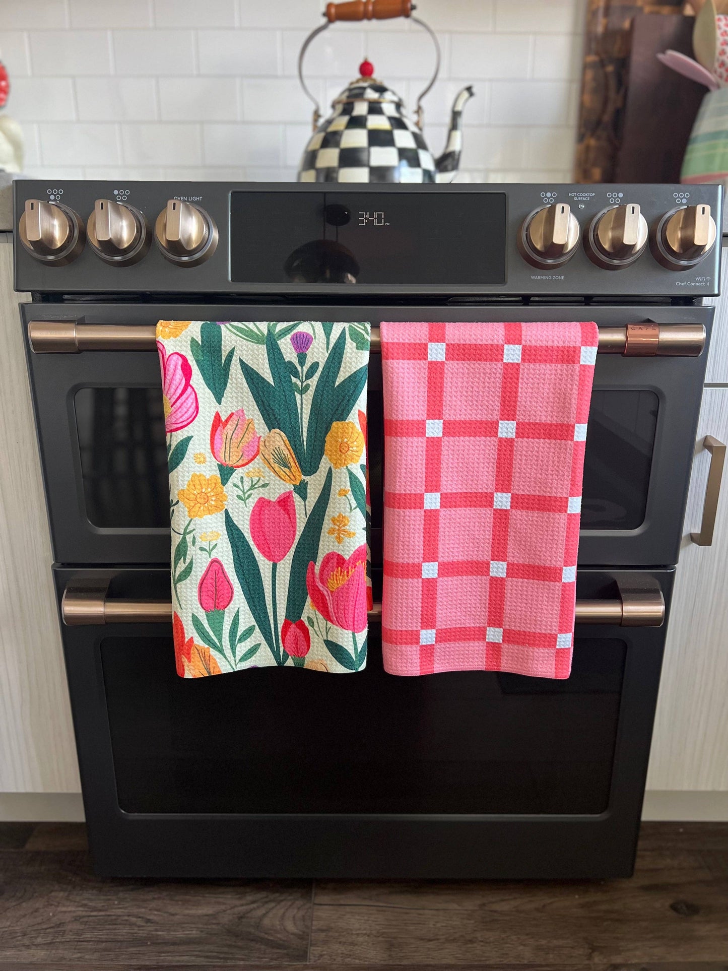 Wallie: Single Sided Hand Towel: Hand Towel / White