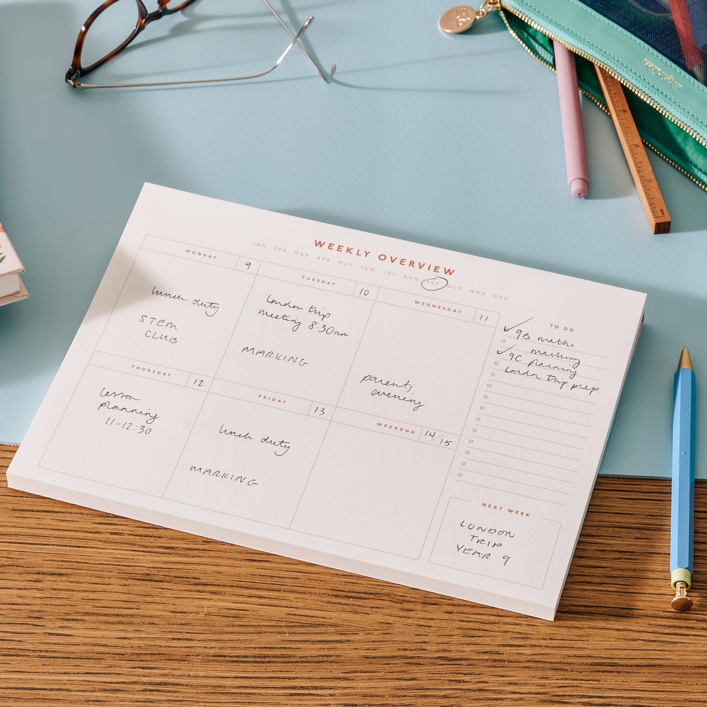 Weekly Desk Planner, Undated - Fresh Growth