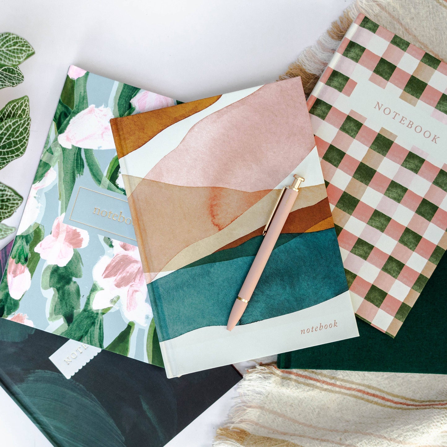 Blank Journal Notebook - Flat Lay Diary Journal Hardcover : Desert
