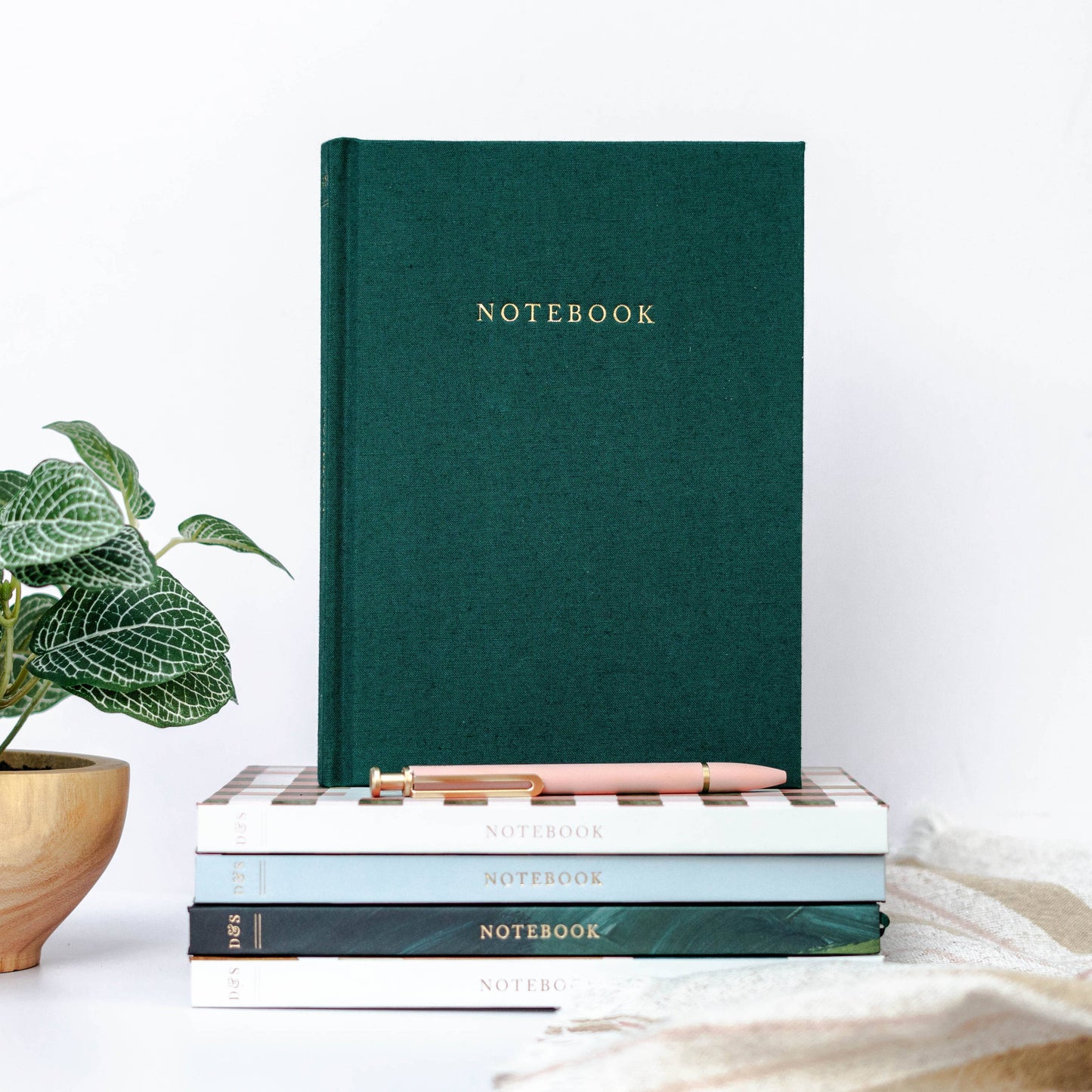 Blank Journal Notebook - Flat Lay Diary Journal Hardcover : Desert