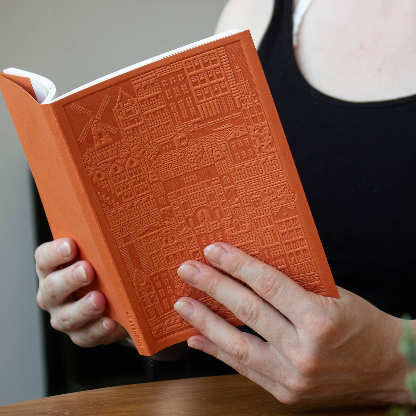 Red-The Amsterdam Notebook